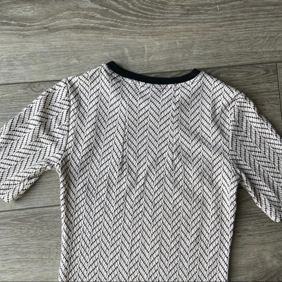 Topshop  Textured Geo Bodycon Dress - Picture 14 of 16